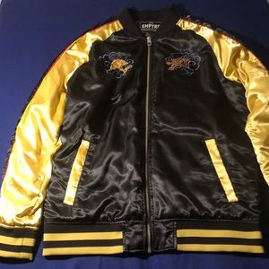 Dragon vs Tiger embroidered Jacket Size Large